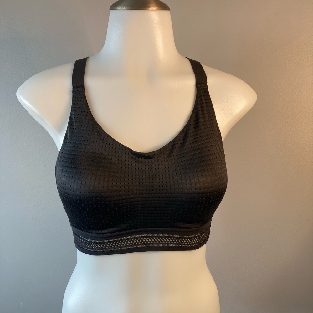 Victoria’s Secret VS Sport 34C Black Strappy Sexy Sports Bra Gym Work Out.